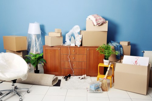 Efficient removal van service in Holland Park
