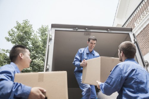 Reliable Holland Park removal van service for a smooth relocation