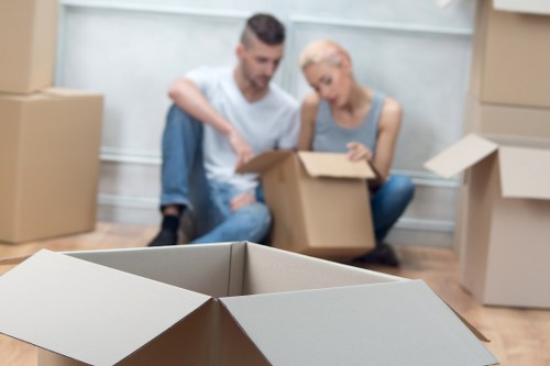 Van transport service for flats, homes, and businesses near Holland Park